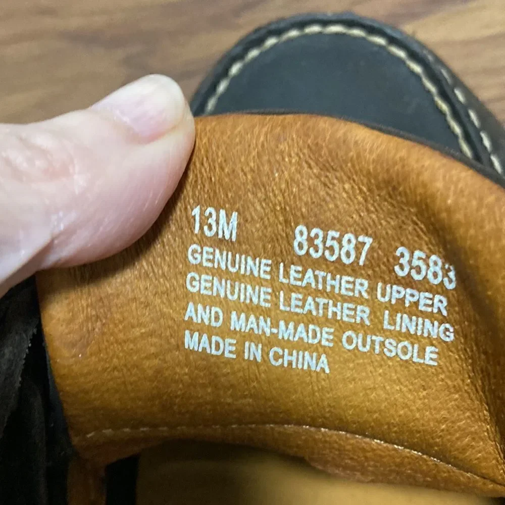 Timberland Men’s 2-Eye Boat Shoe in Smooth Leather & Suede. Size 13 M.